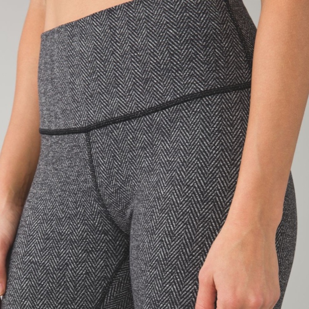 Lululemon high times size 4 herringbone NWOT